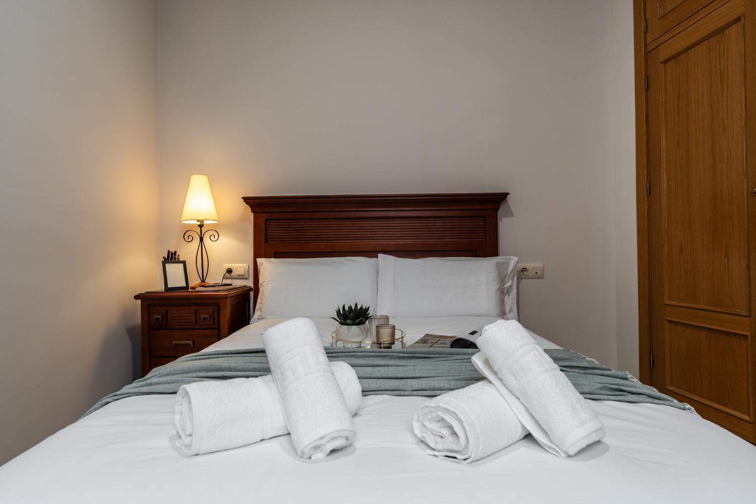 Tuguest Palacio De Los Jeronimos Apartments Гранада Екстериор снимка