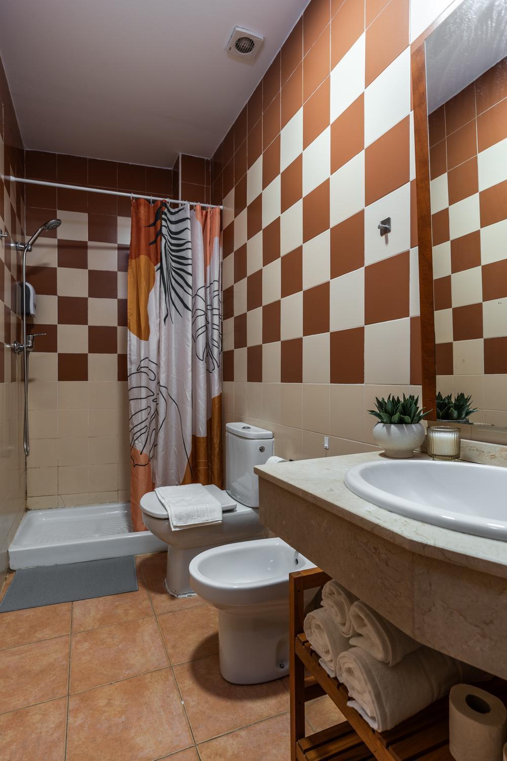 Tuguest Palacio De Los Jeronimos Apartments Гранада Екстериор снимка