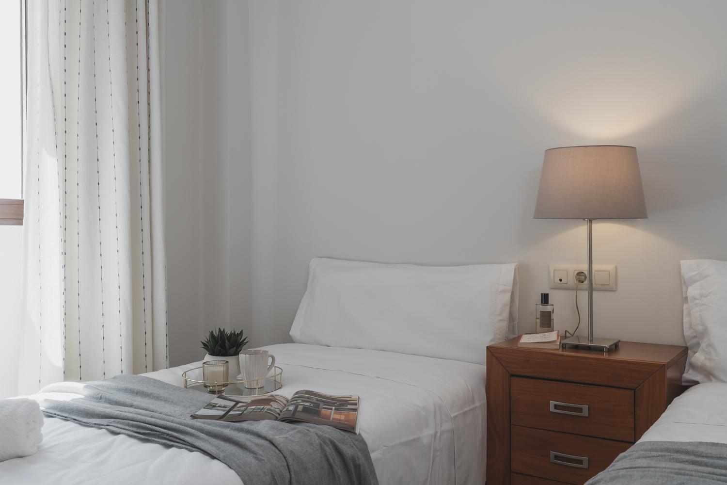 Tuguest Palacio De Los Jeronimos Apartments Гранада Екстериор снимка